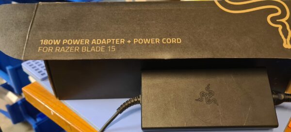 Razer Power Adapter EU Base Model 2020 180W for Razer Blade 15 GTX 1660Ti